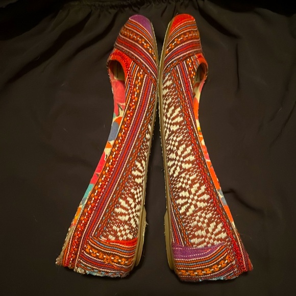 TOMS One for One Alessandra Burlap Ballet Flats, Size 7, Multicoloured - Picture 3 of 4